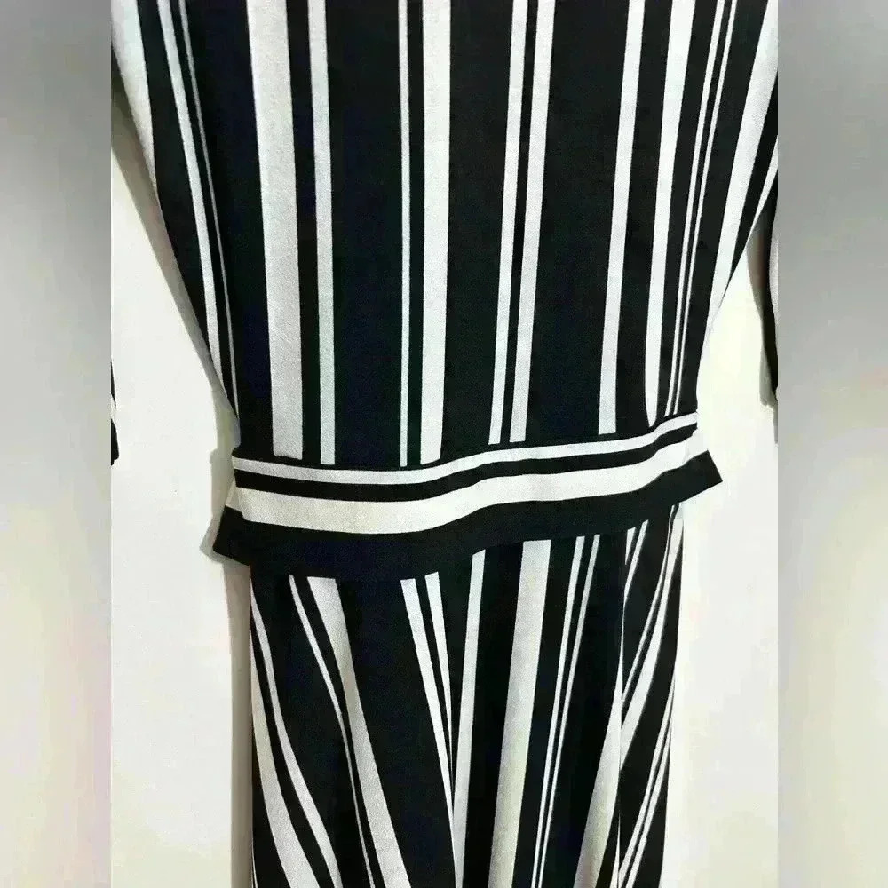 H&M Dress Striped Deep V Belted Stretch Women's Black White Long Sleeve Size XS - Picture 4 of 7